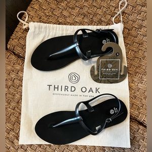 THIRD OAK JOURNEY T-STRAP SANDAL IN BLACK TWILIGHT Size 8